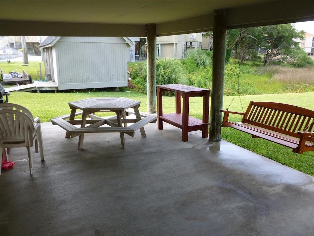 Guest Cottage by Myrtle Beach Vacation Rentals