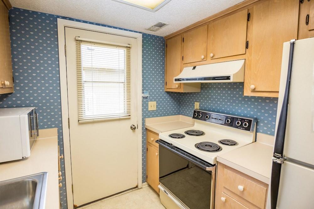 Guest Cottage by Myrtle Beach Vacation Rentals