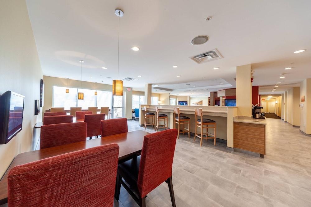 TownePlace Suites by Marriot Front Royal