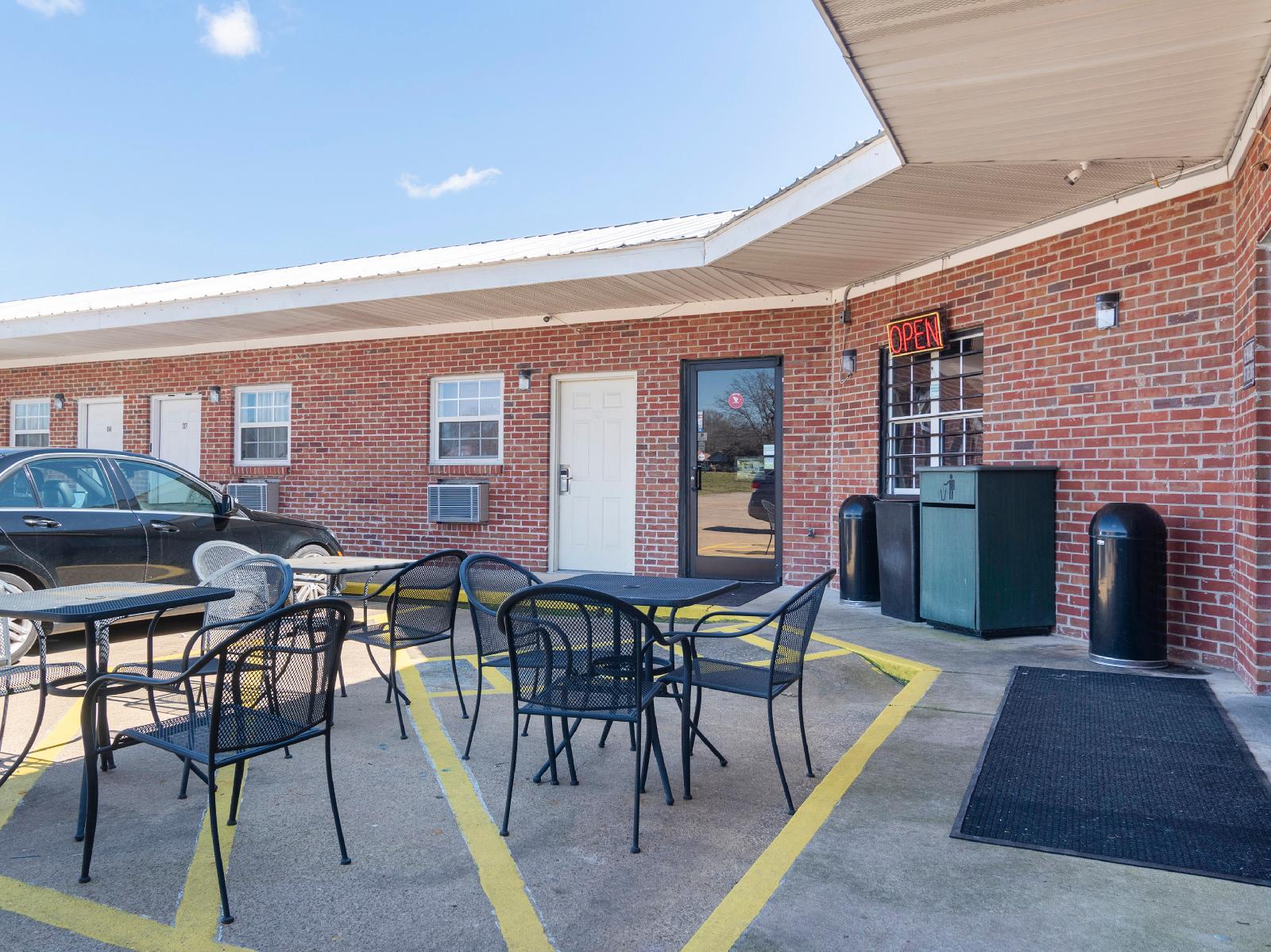 Hotel Ruleville Route 49W by OYO Rooms