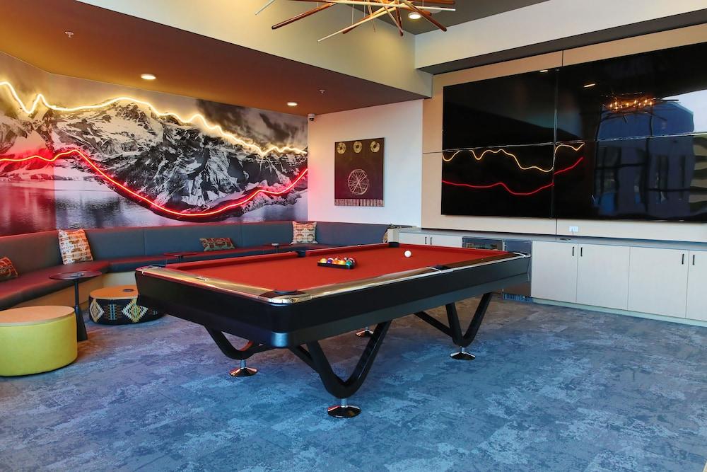Domicile Suites at Marina SLU