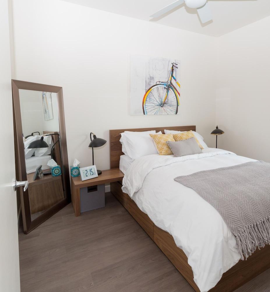 Domicile Suites at Marina SLU