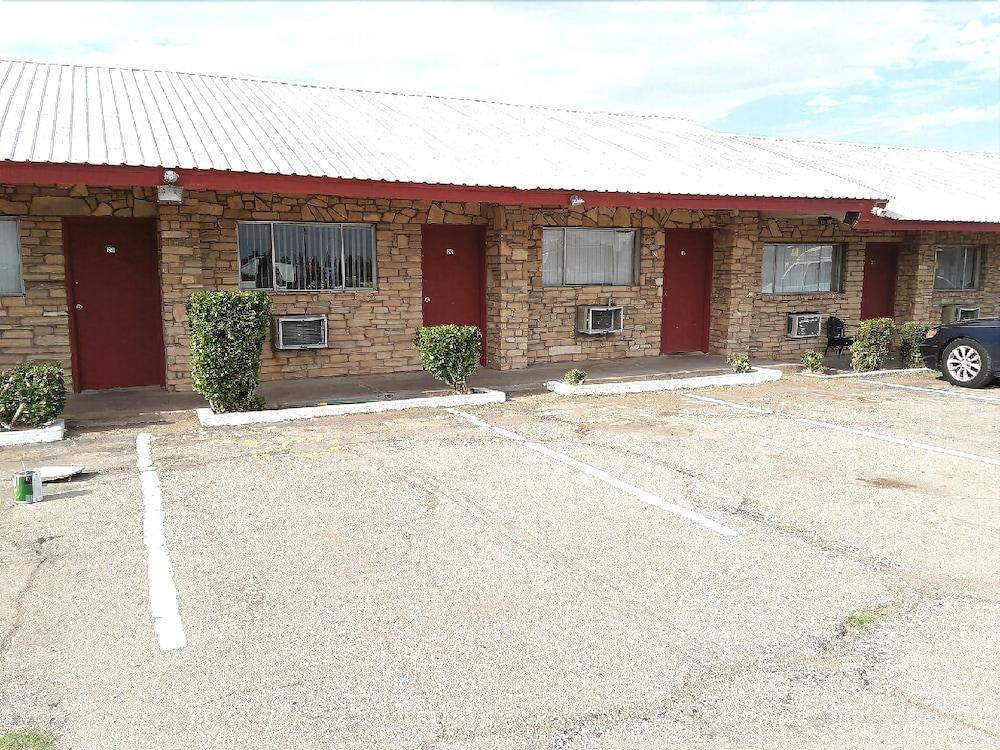 Sands Motel