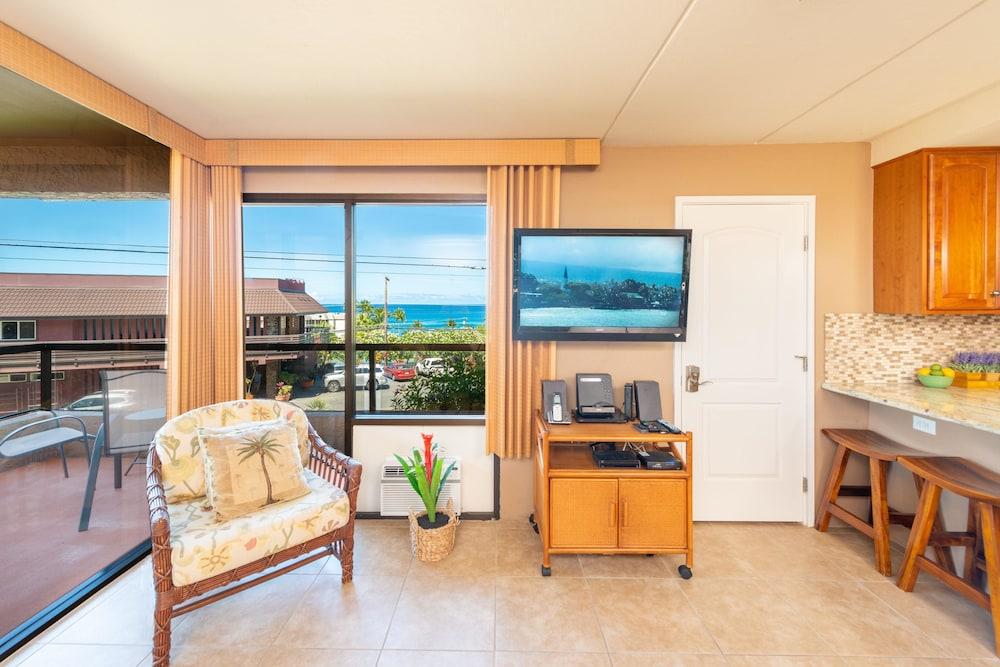 Kona Pacific Condominium