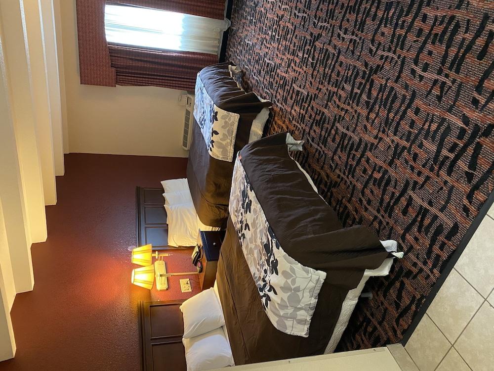 Rodeway Inn