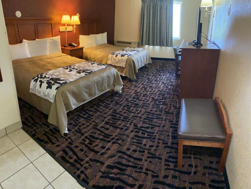 Rodeway Inn