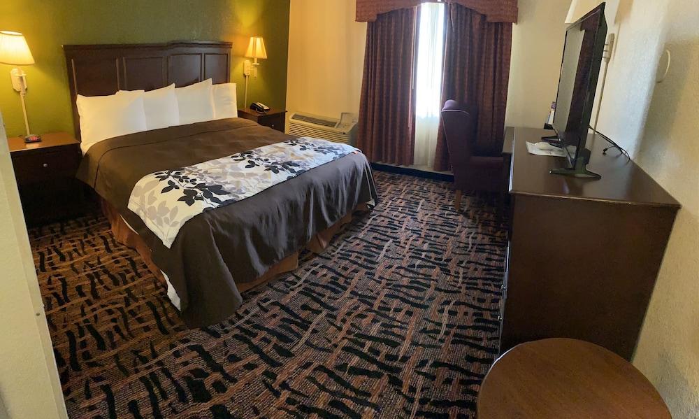 Rodeway Inn