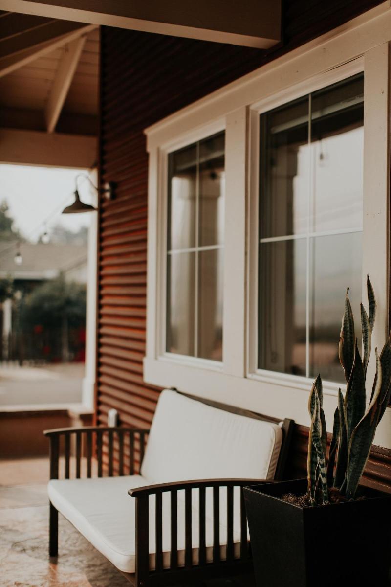 Wine Stone Inn