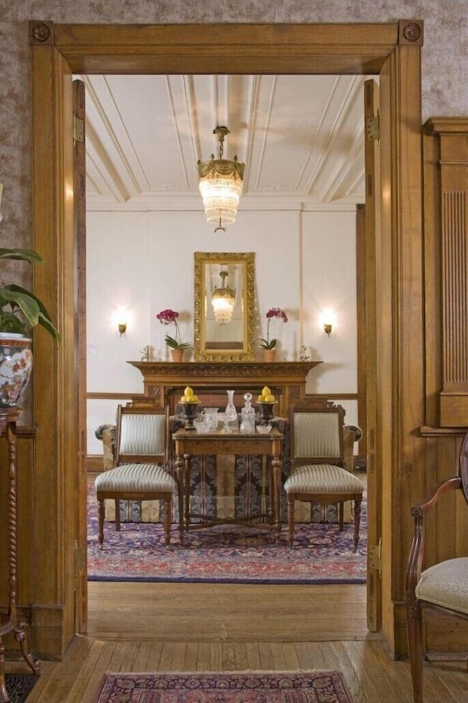 The William Henry Miller Inn