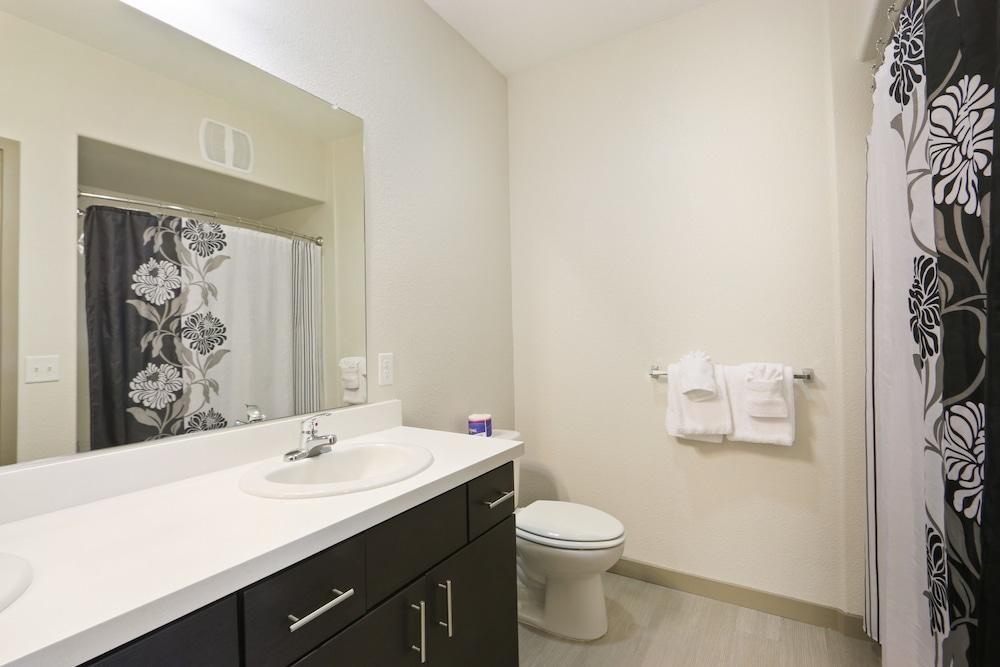 Global Luxury Suites Sunnyvale North
