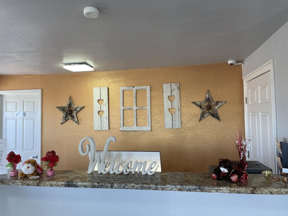 Hwy 59 Motel