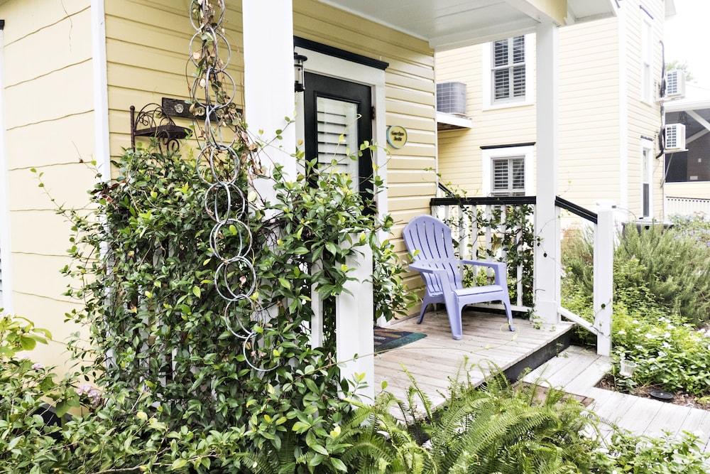 Beachview Bed And Breakfast