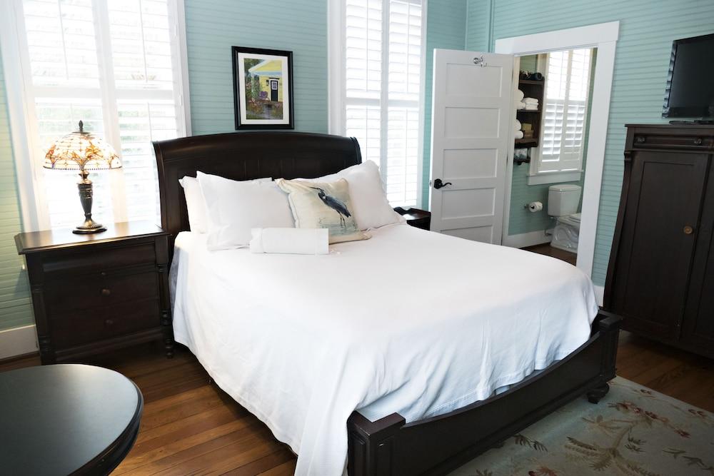 Beachview Bed And Breakfast