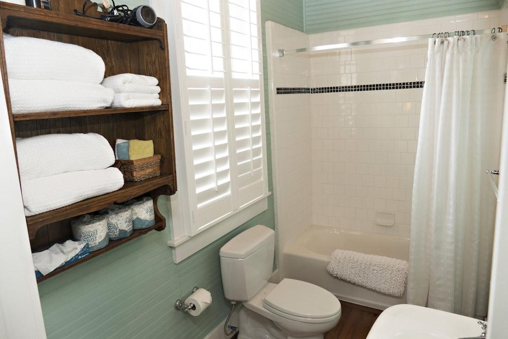 Beachview Bed And Breakfast