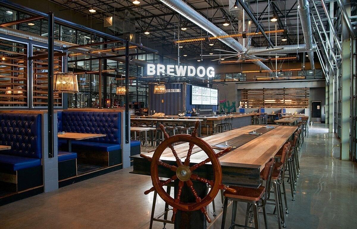 Doghouse Hotel & Brewery