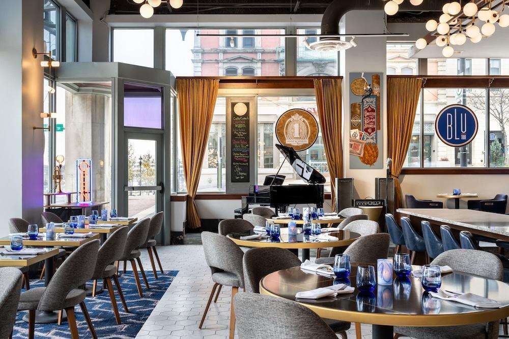 Blu-Tique Hotel