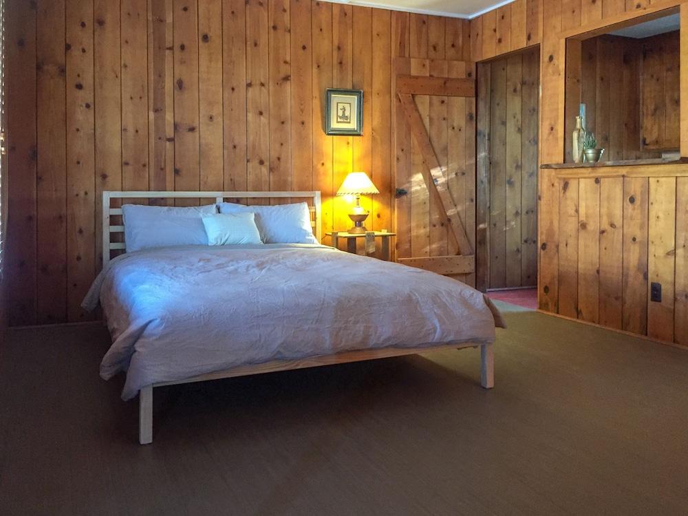 Joshua Tree Ranch House