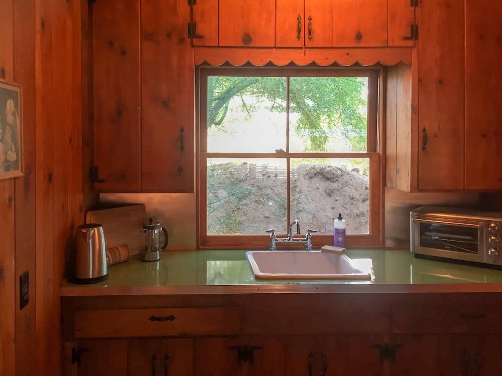 Joshua Tree Ranch House