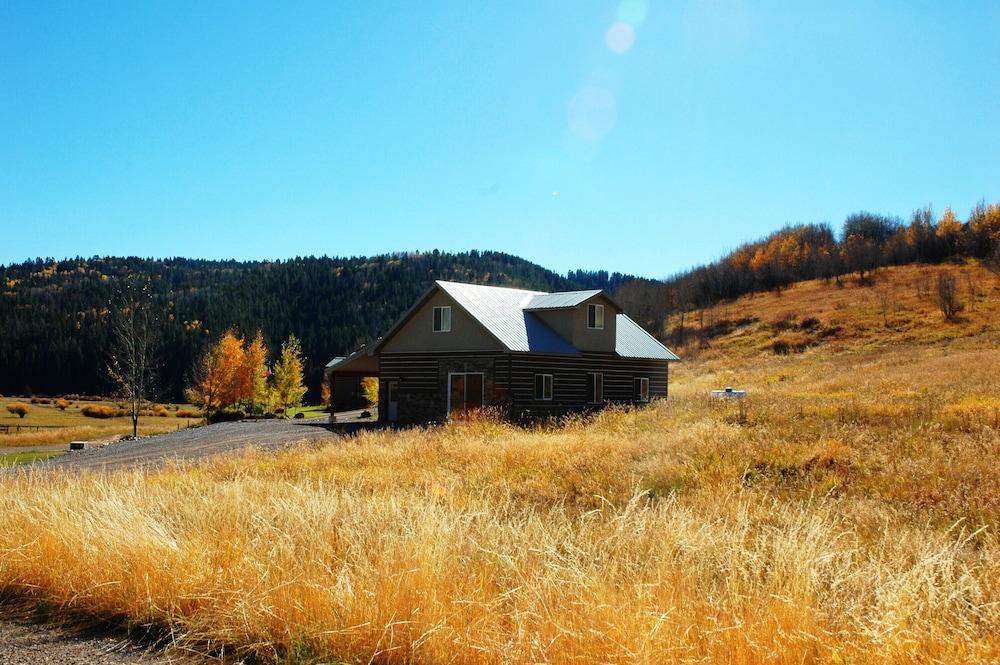 Star Valley Lodge