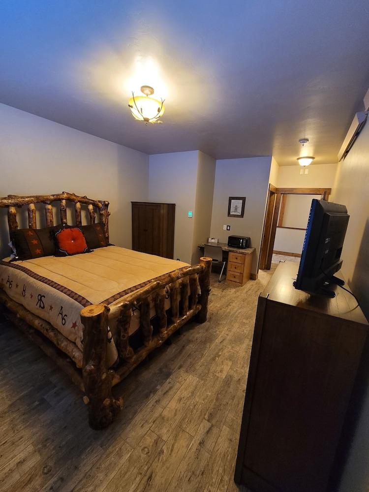 Star Valley Lodge