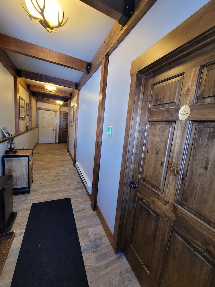 Star Valley Lodge
