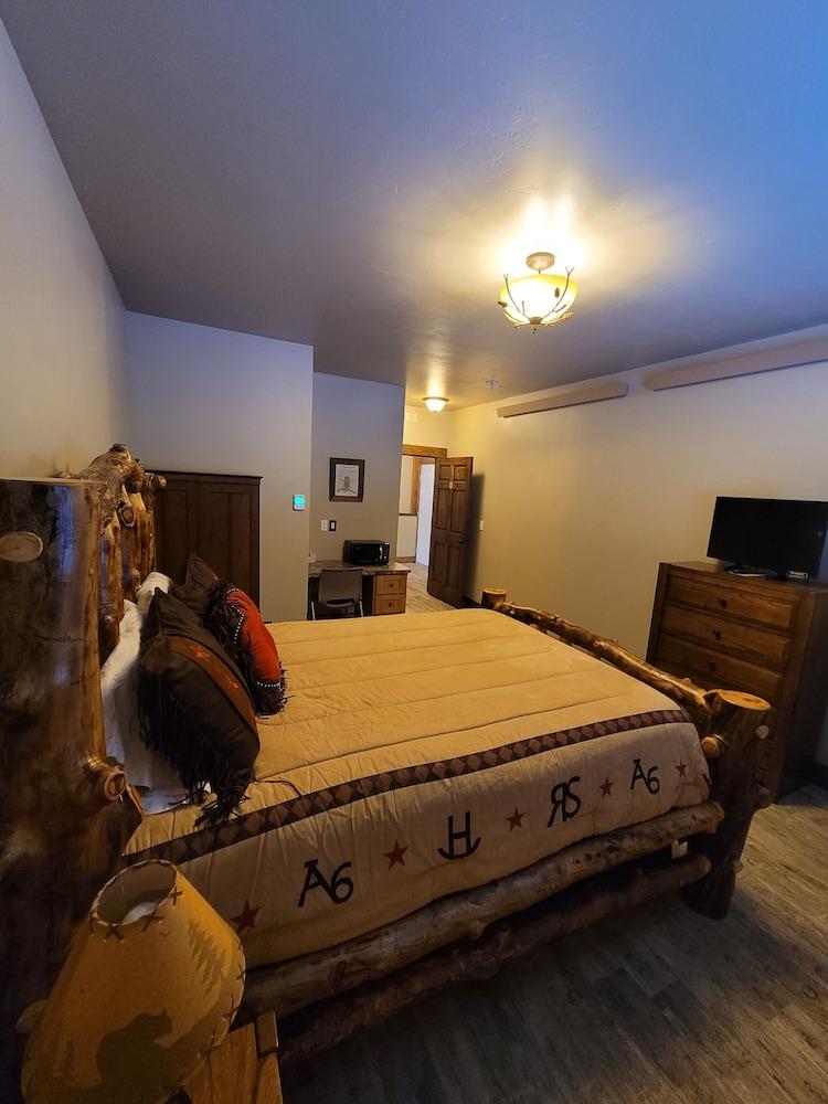 Star Valley Lodge