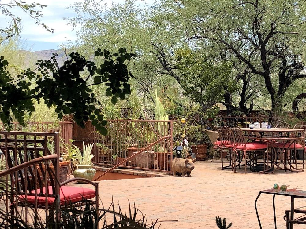Spur Cross Bed And Breakfast