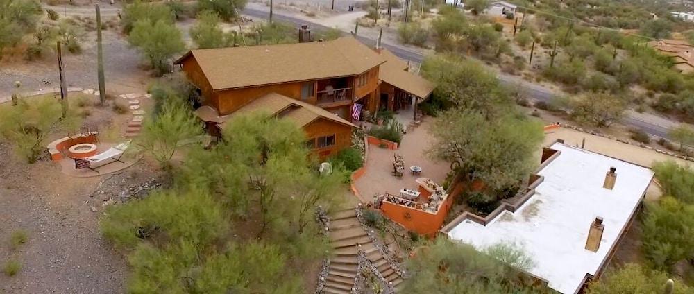 Spur Cross Bed And Breakfast