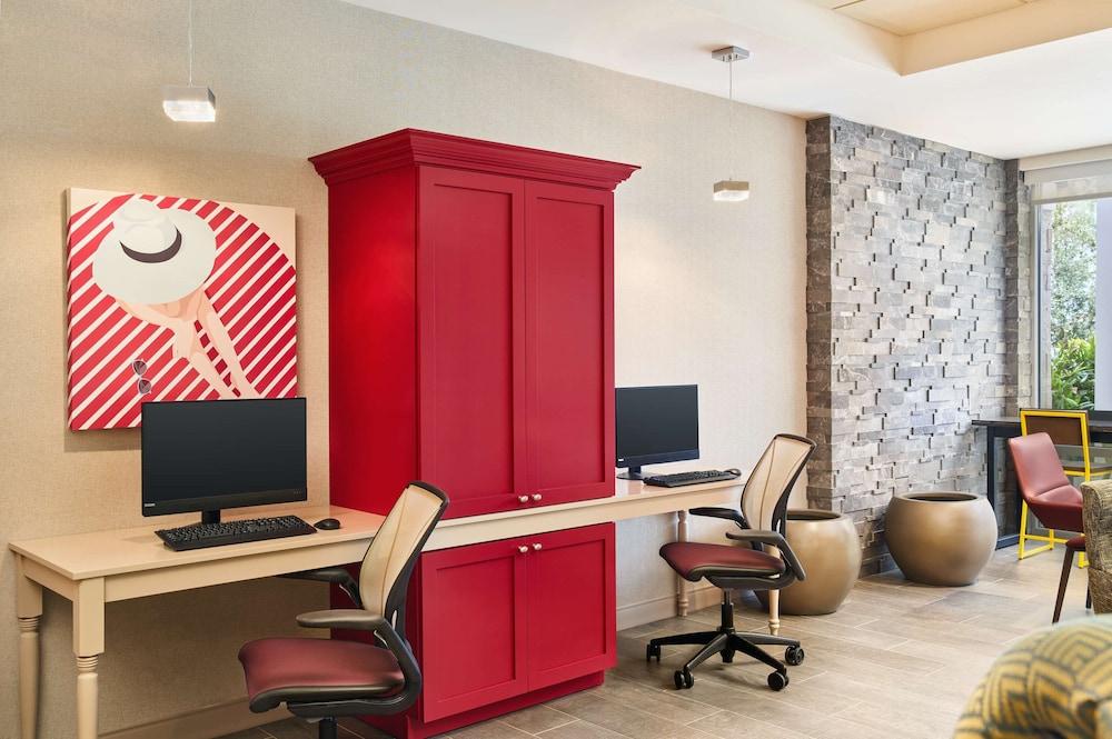 Home2 Suites by Hilton Palm Bay I 95