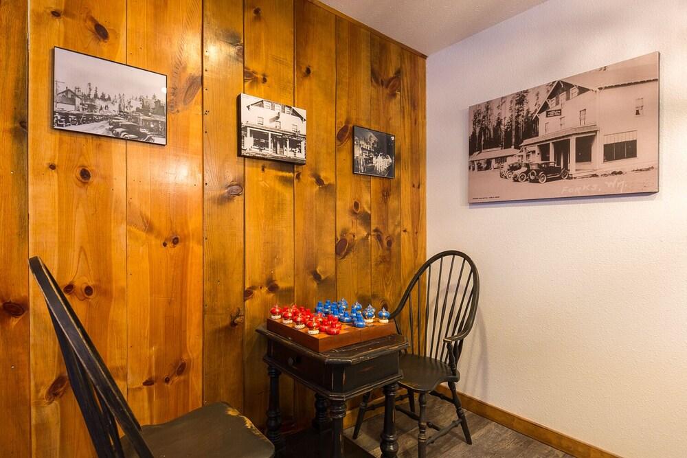 Woodland Inns