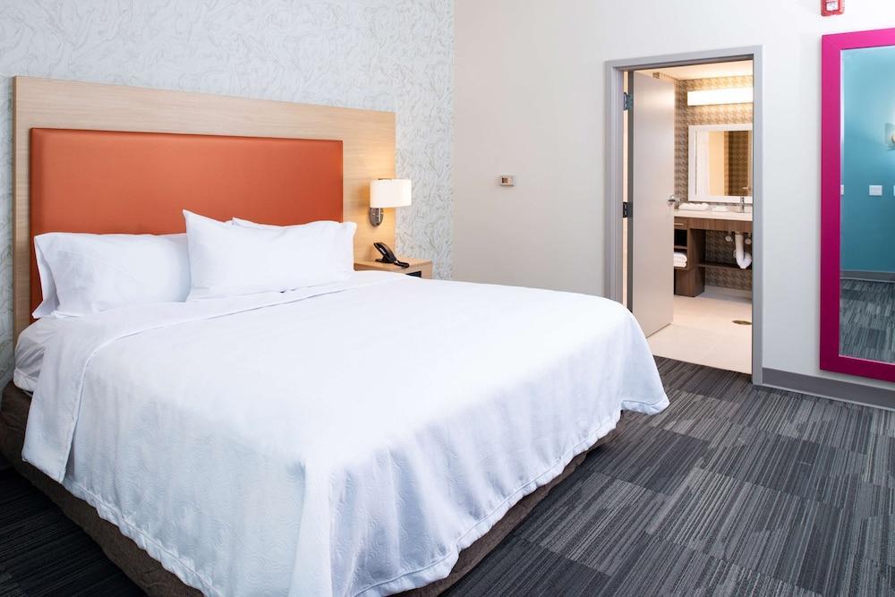 Home2 Suites by Hilton Charlotte Mooresville