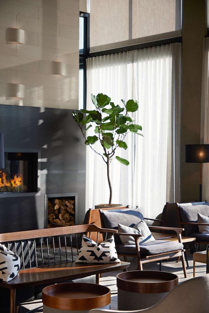 The Fort Sutter Hotel Sacramento, Tapestry Collection by Hilton