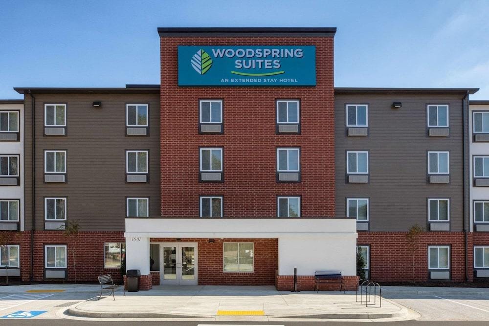 WoodSpring Suites Washington DC East Arena Drive