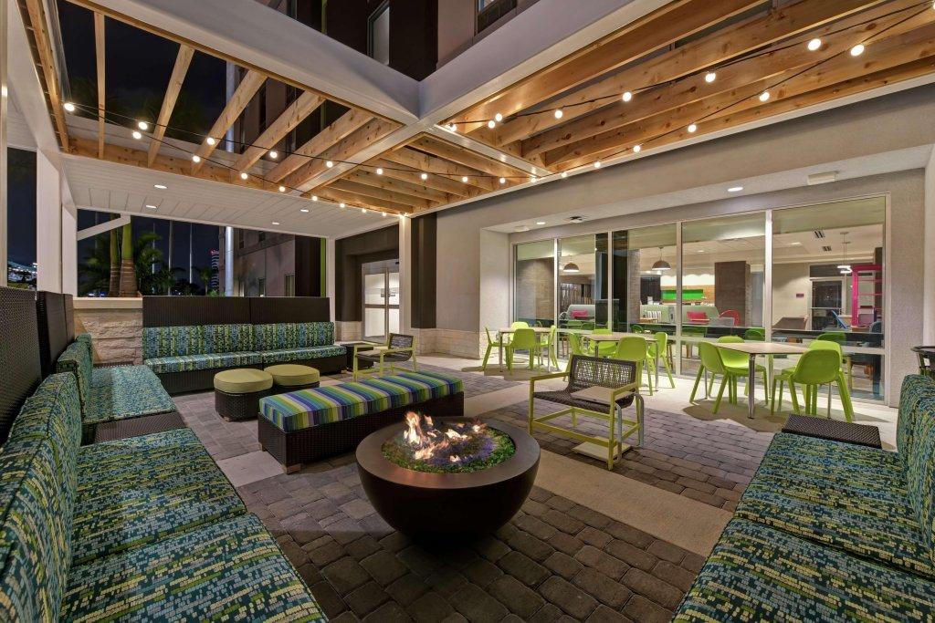 Home2 Suites by Hilton West Palm Beach Airport