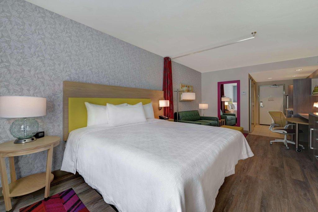 Home2 Suites by Hilton West Palm Beach Airport