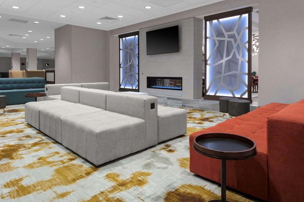 Home2 Suites by Hilton Fort Wayne North
