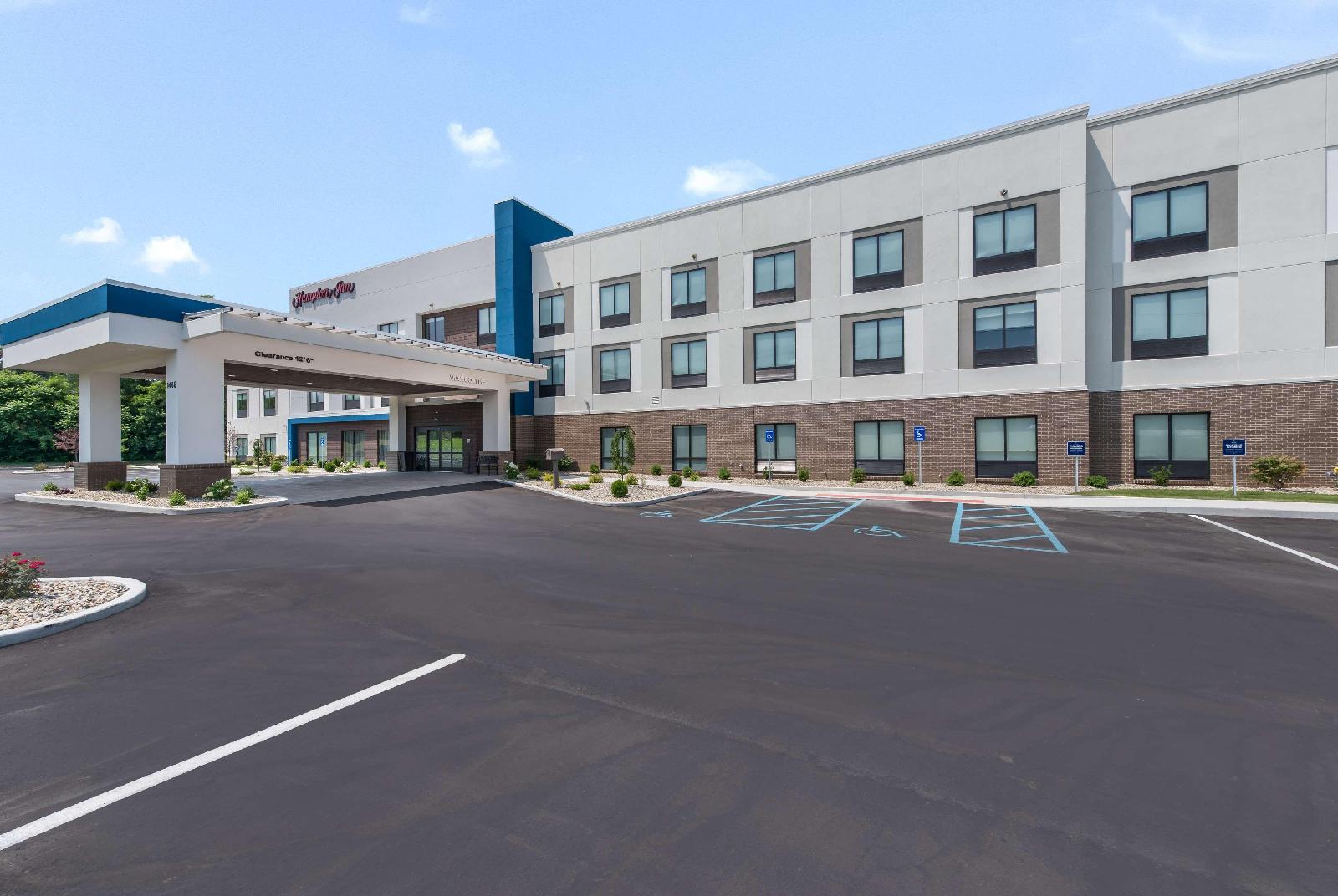 Hampton Inn Niles