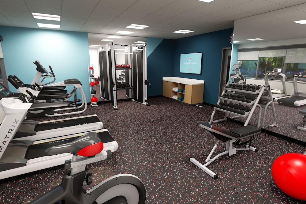 Avid Hotels Boston Logan Airport Revere