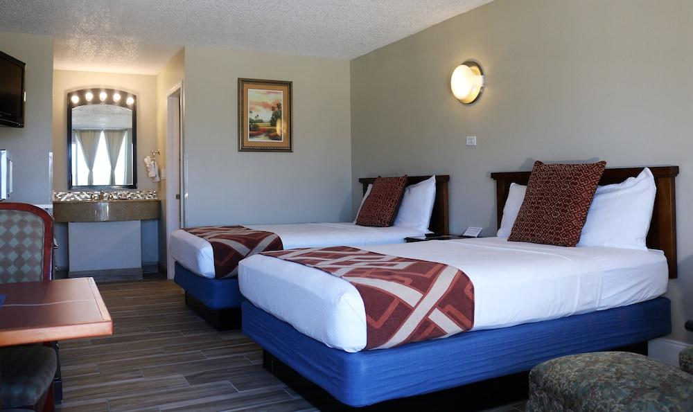 Magic Key Resort