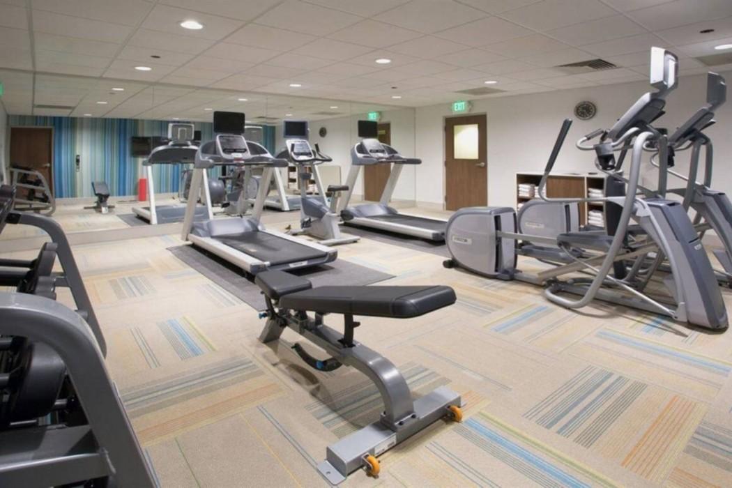 Holiday Inn Express & Suites Bourbonnais East - Bradley