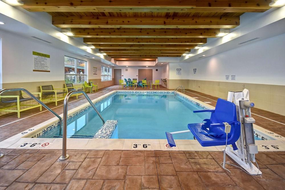 Home2 Suites by Hilton Eau Claire South