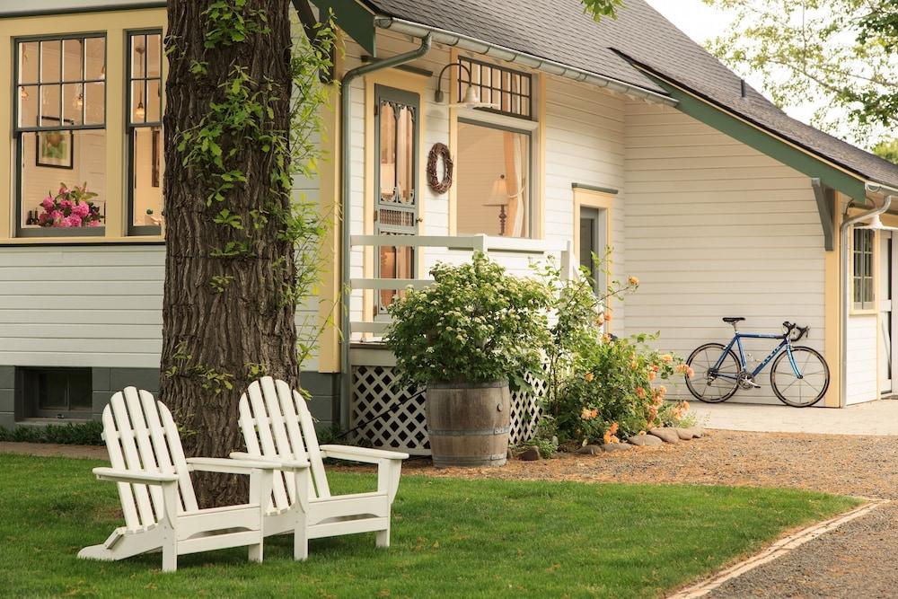 The Inn at Abeja