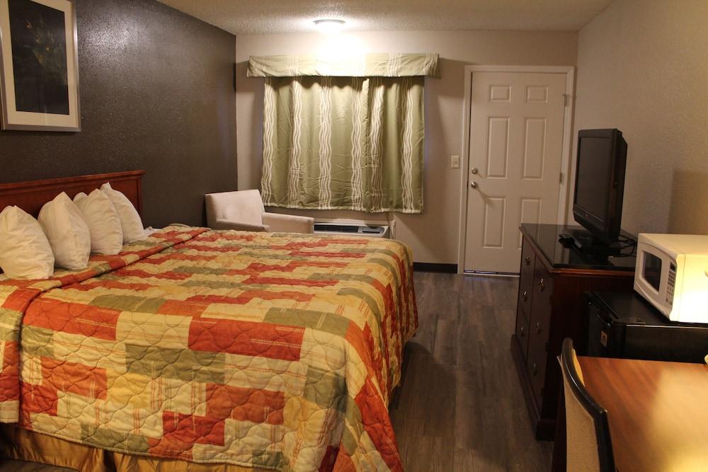 Regency Inn