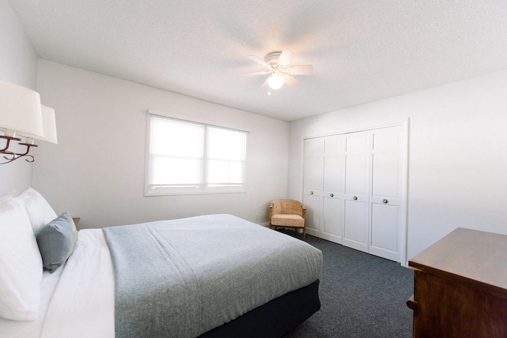 Seagull Bay Motel
