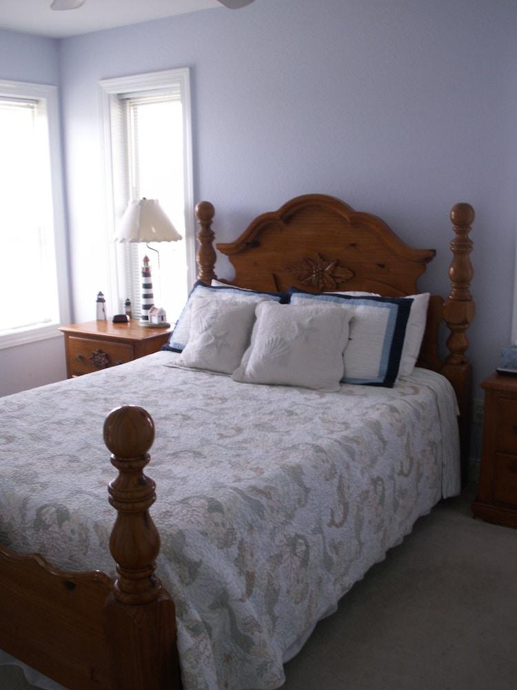 Sandbar Bed and Breakfast