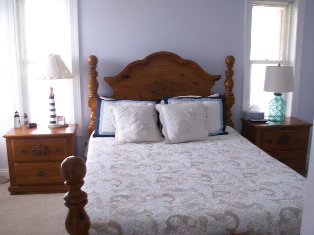 Sandbar Bed and Breakfast