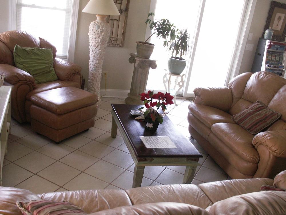 Sandbar Bed and Breakfast