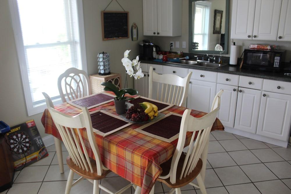 Sandbar Bed and Breakfast