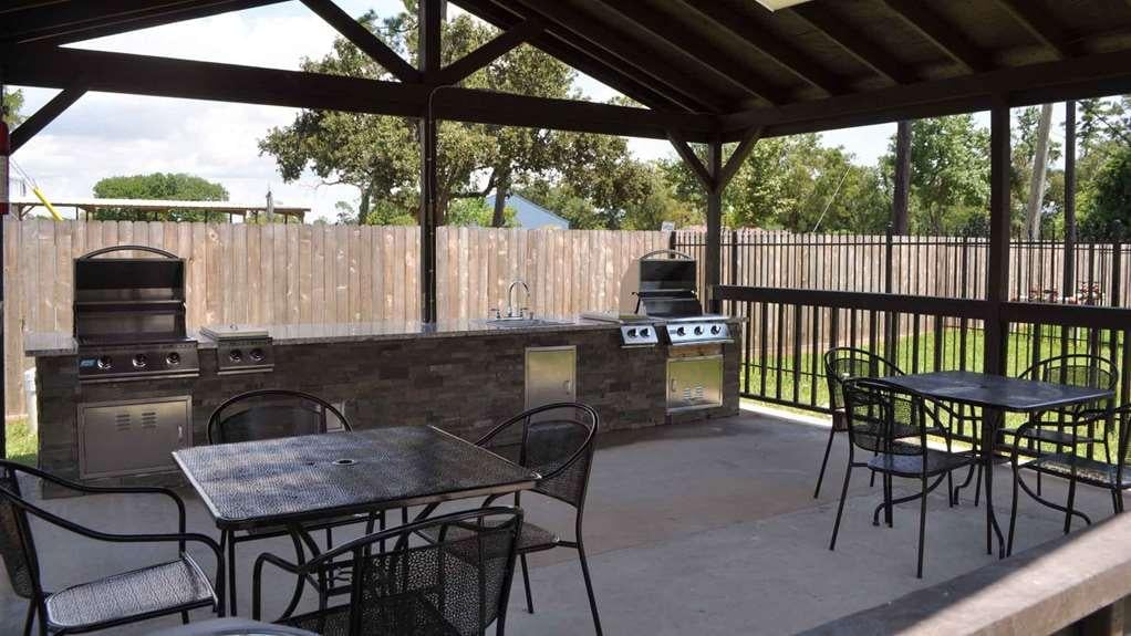 Motel 6 Channelview