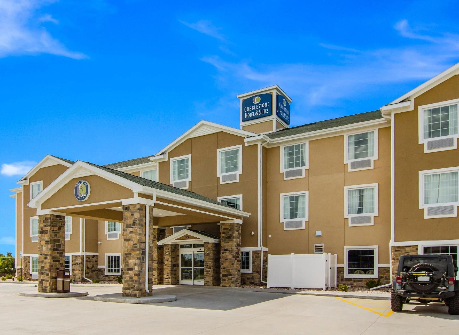 Cobblestone Hotel & Suites Torrington